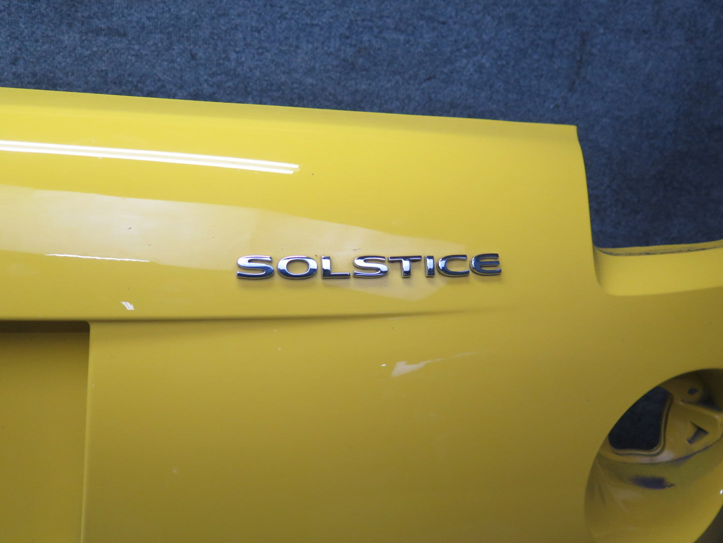 06-09 Pontiac Solstice 2.4L Rear Bumper Cover Yellow 20K Miles OEM
