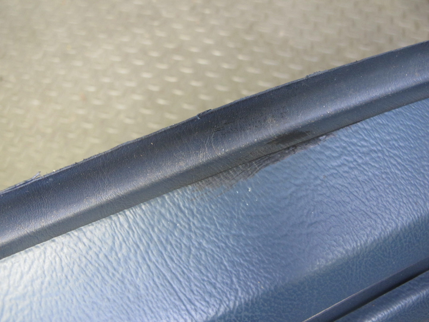 82-85 Mercedes W123 Dashboard Dash Trim Cover Instrument Panel Blue OEM