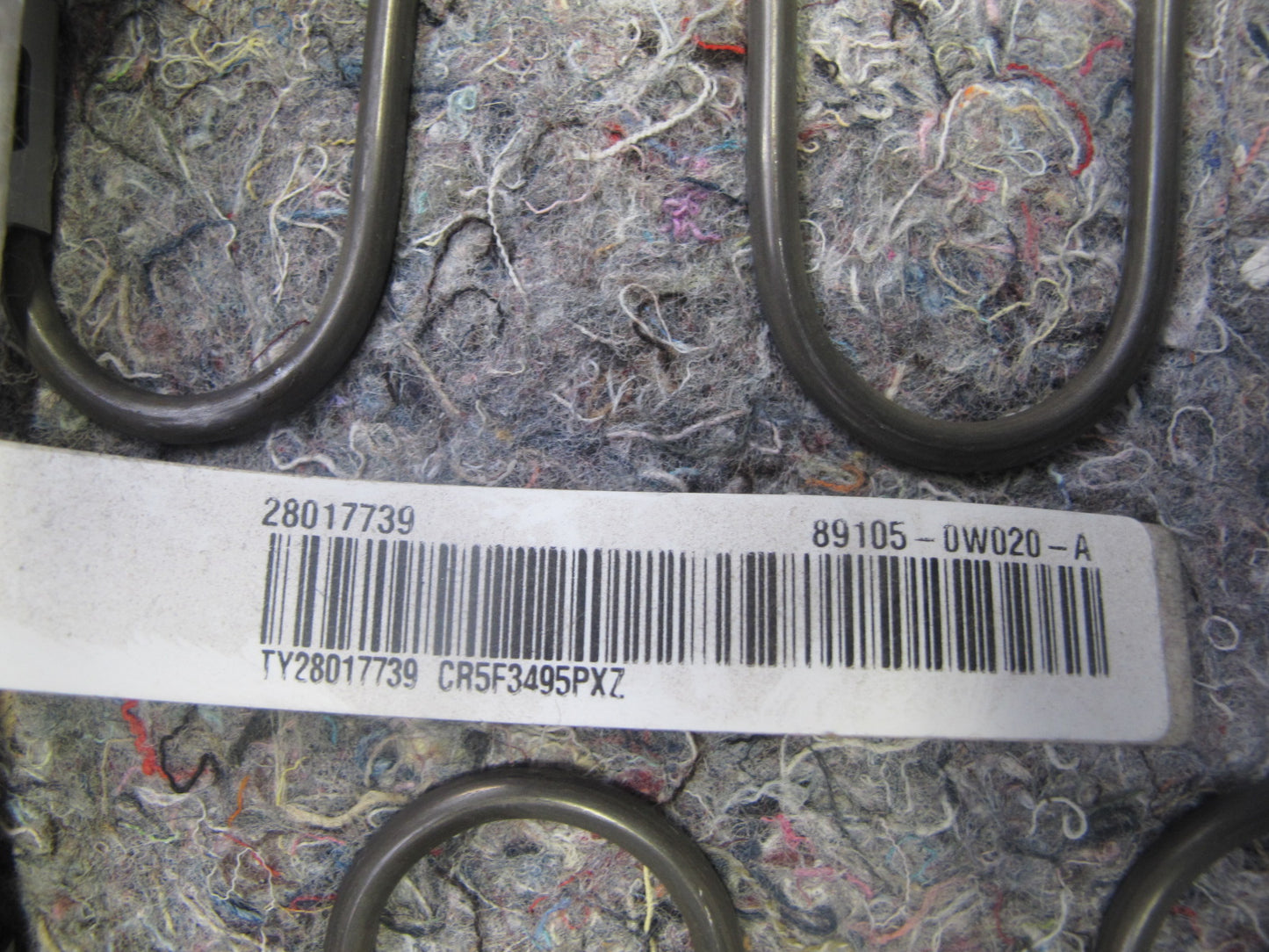 2003-2007 Lexus LX470 J100 Front Right Passenger Side Seat Lower Cushion Ivory