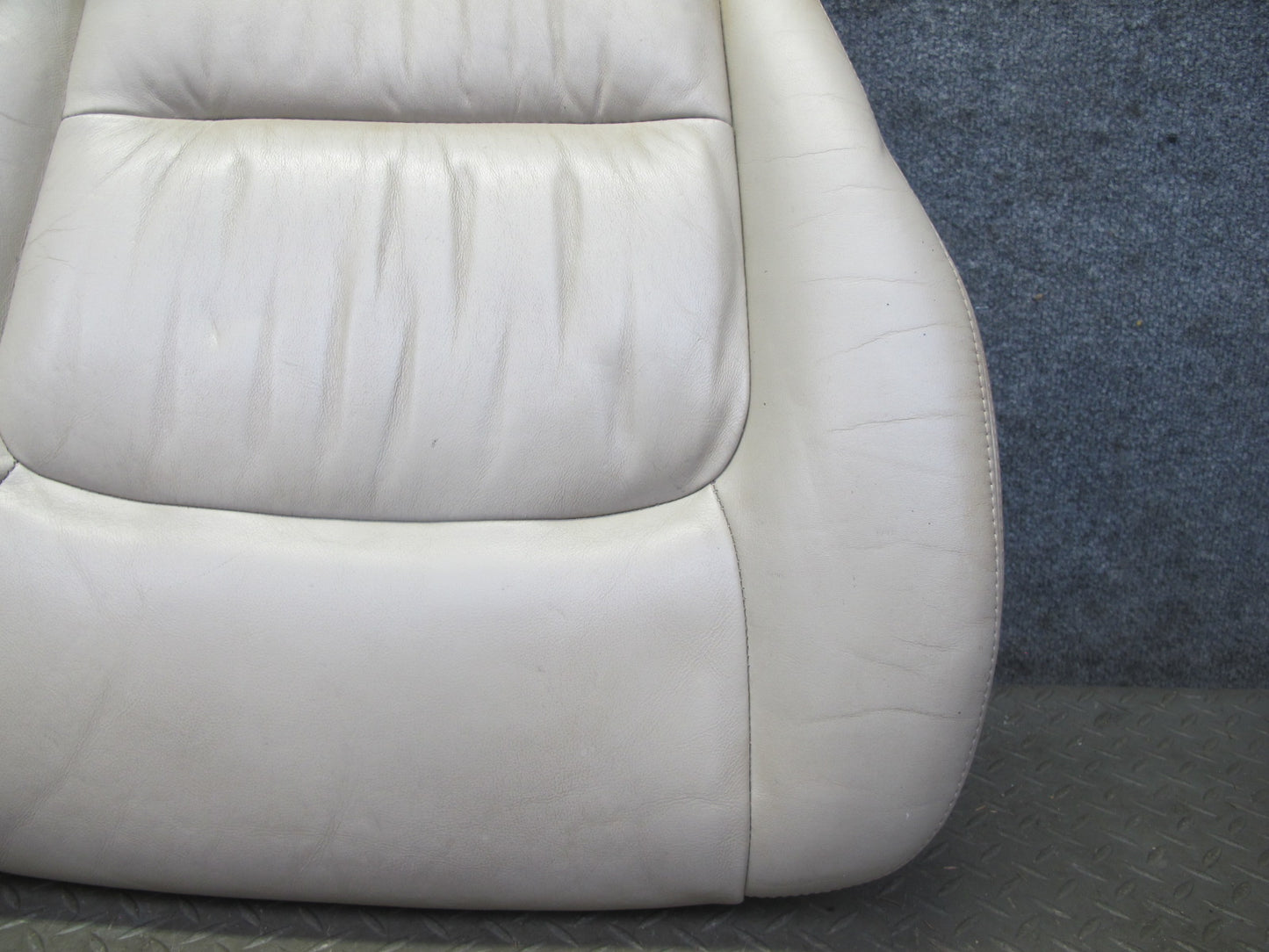 2003-2007 Lexus LX470 J100 Front Right Passenger Side Seat Lower Cushion Ivory