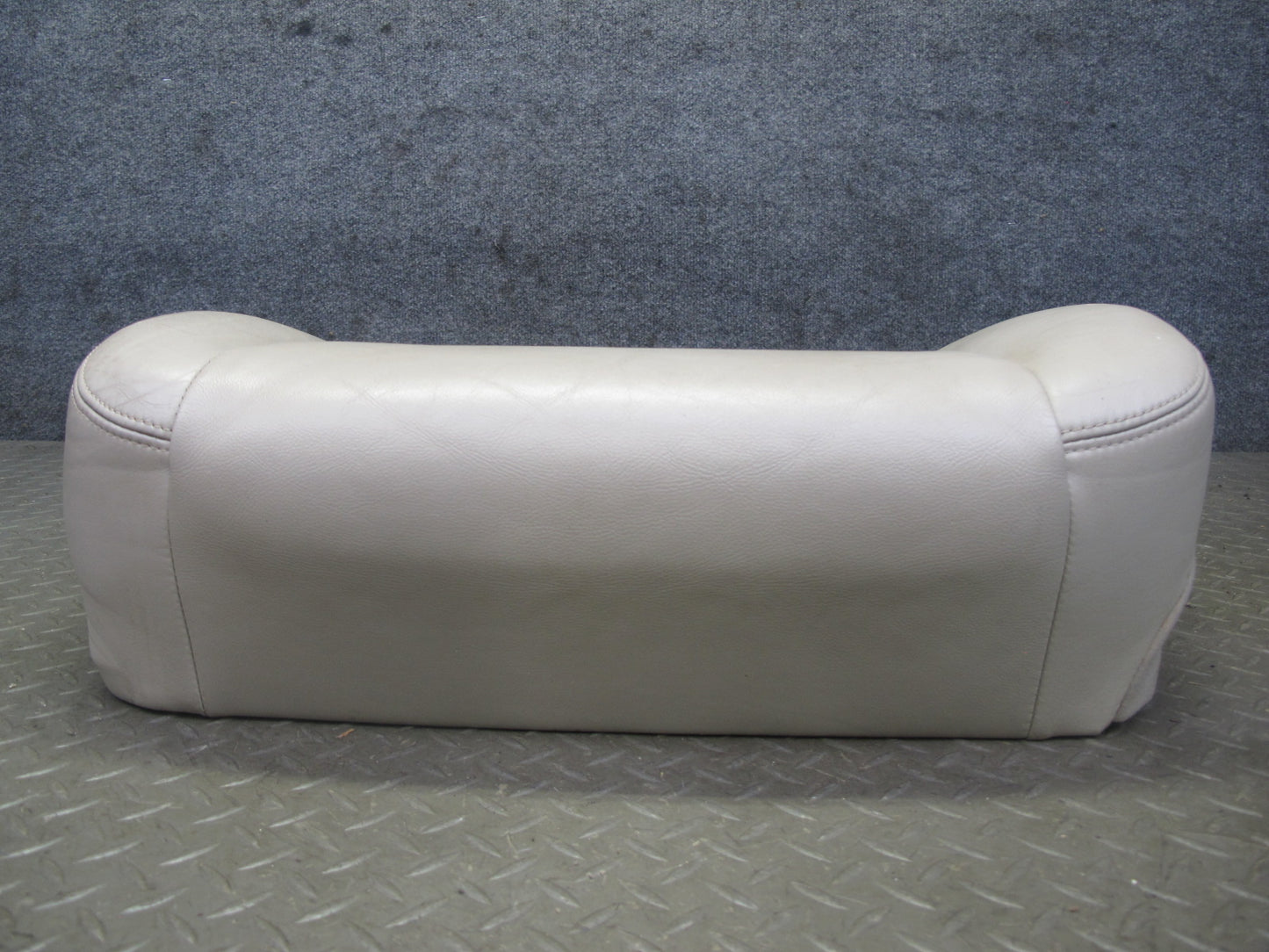 2003-2007 Lexus LX470 J100 Front Right Passenger Side Seat Lower Cushion Ivory