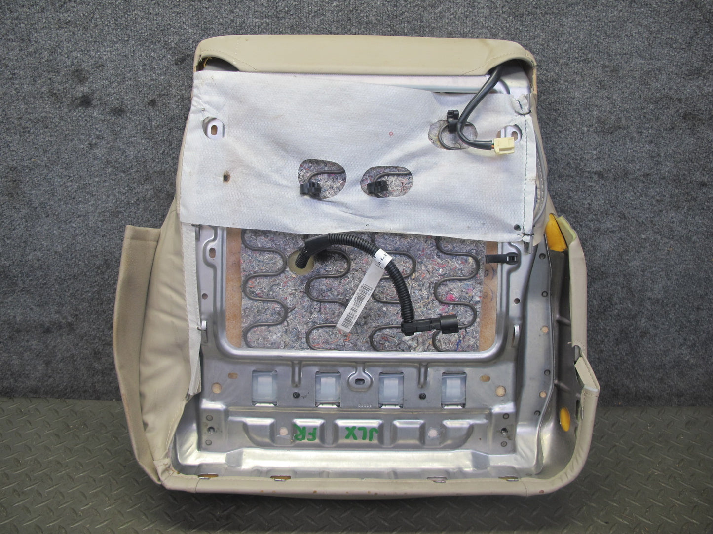 2003-2007 Lexus LX470 J100 Front Right Passenger Side Seat Lower Cushion Ivory