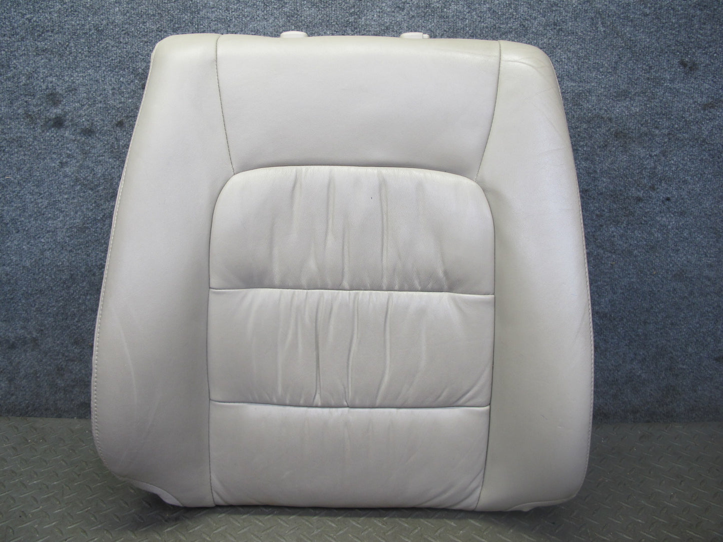 2003-2007 Lexus LX470 Front Right Passenger Side Seat Upper Cushion Ivory