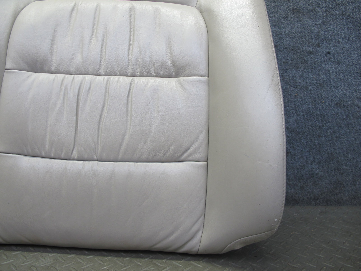 2003-2007 Lexus LX470 Front Right Passenger Side Seat Upper Cushion Ivory