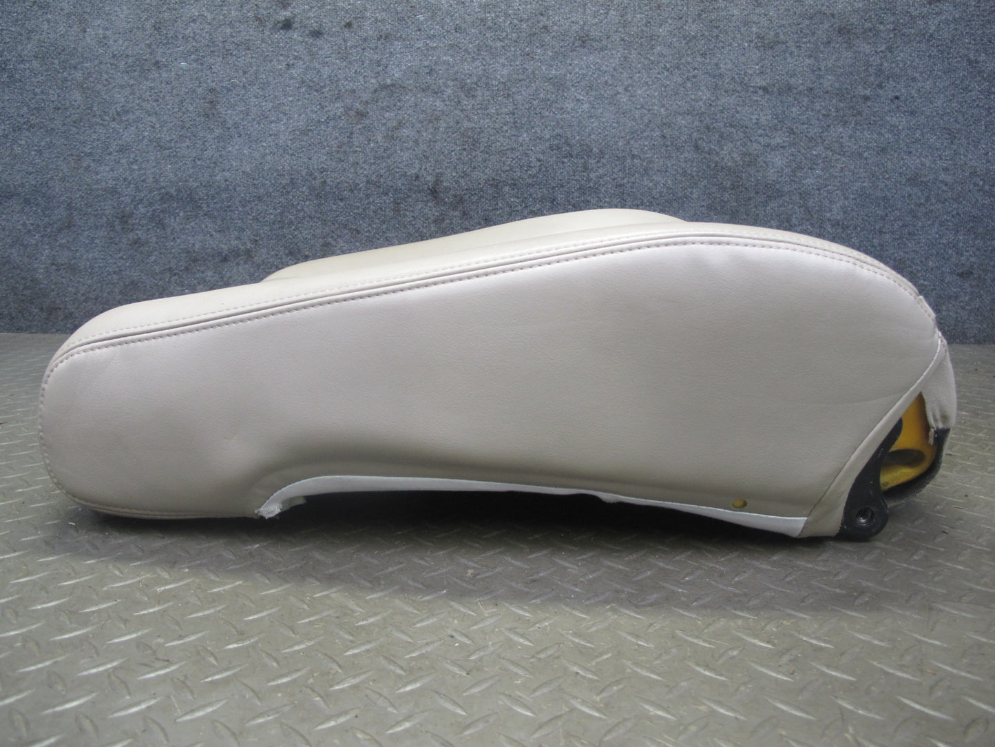 2003-2007 Lexus LX470 Front Right Passenger Side Seat Upper Cushion Ivory