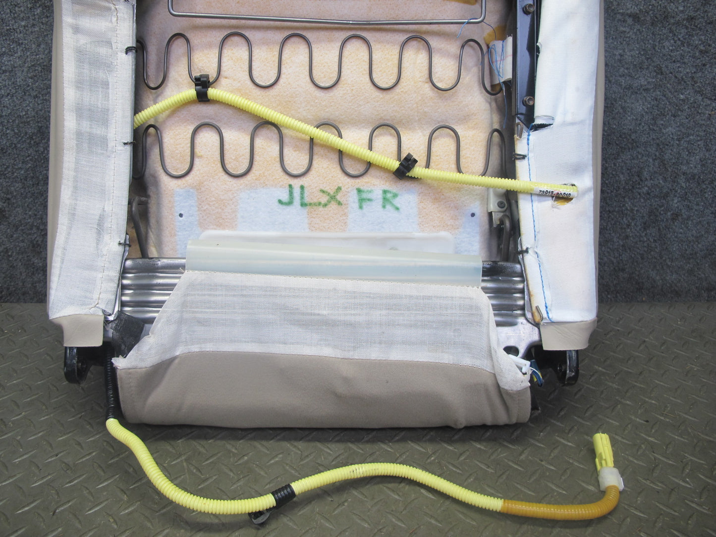 2003-2007 Lexus LX470 Front Right Passenger Side Seat Upper Cushion Ivory