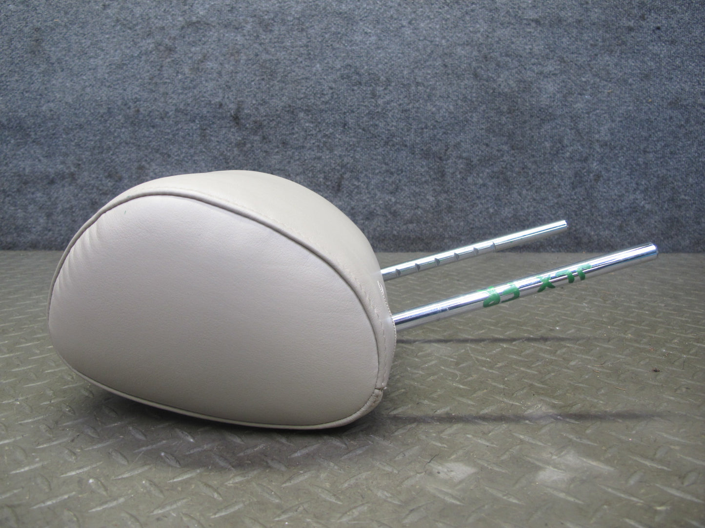 2003-2007 Lexus J100 LX470 Front Left & Right Leather Seat Headrest Set of 2