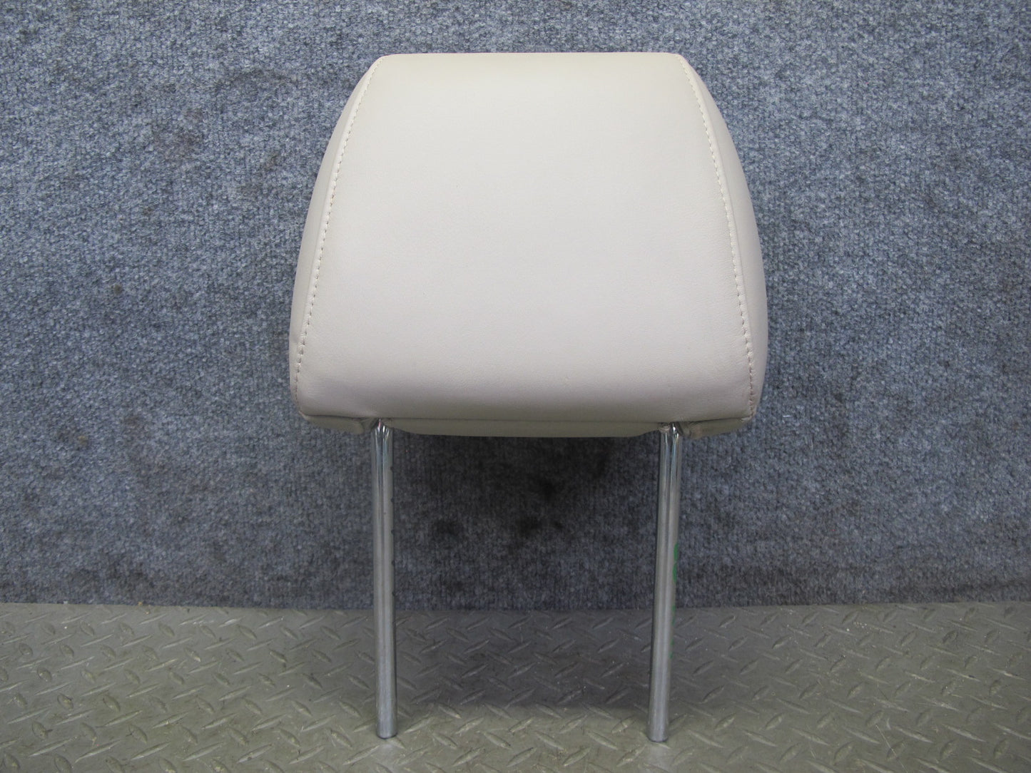 2003-2007 Lexus J100 LX470 Front Left & Right Leather Seat Headrest Set of 2