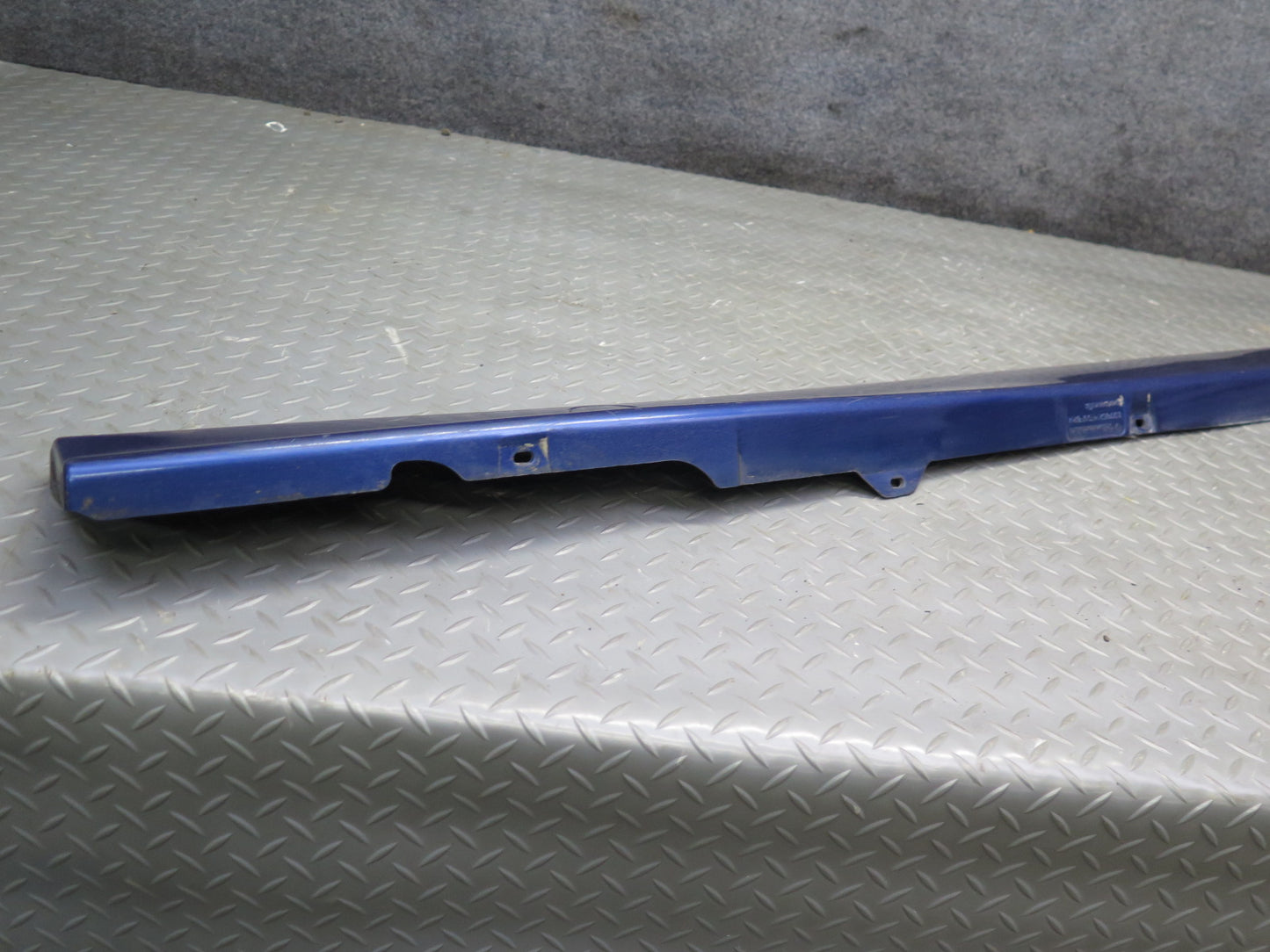 94-99 BMW E36 328ic 2DOOR M-tech Set of 2 Side Skirt Rocker Panel Molding OEM