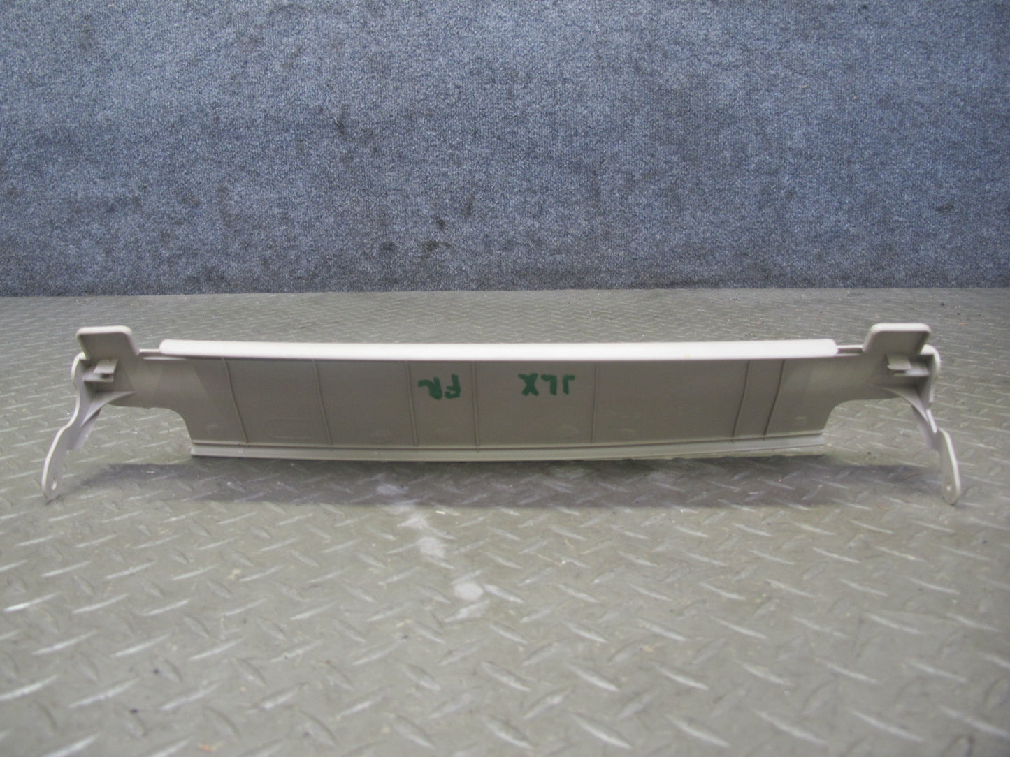 1998-2007 Lexus J100 LX470 Front Right Passenger Side Seat Trim Cover Panel Set