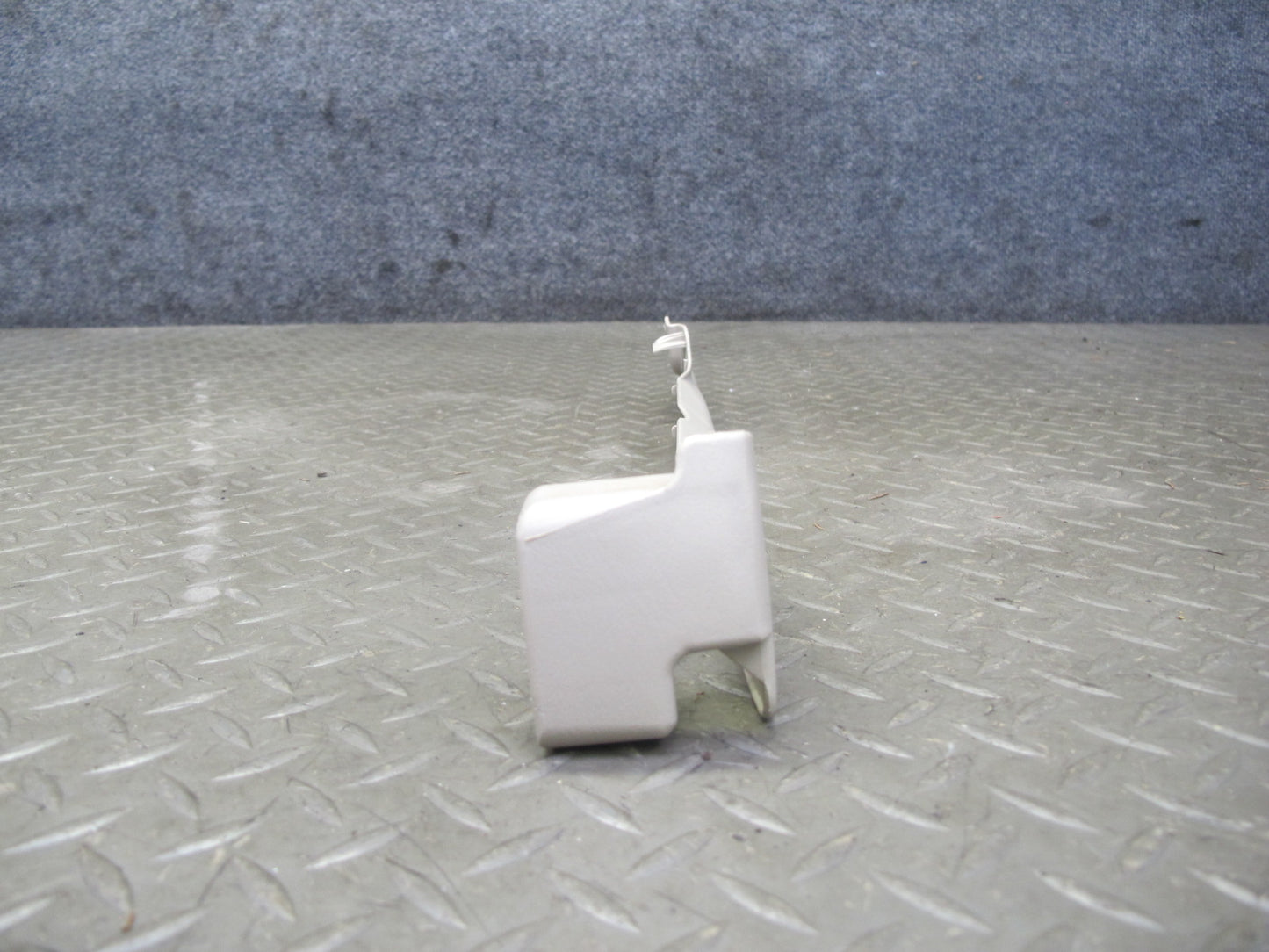 1998-2007 Lexus J100 LX470 Front Right Passenger Side Seat Trim Cover Panel Set