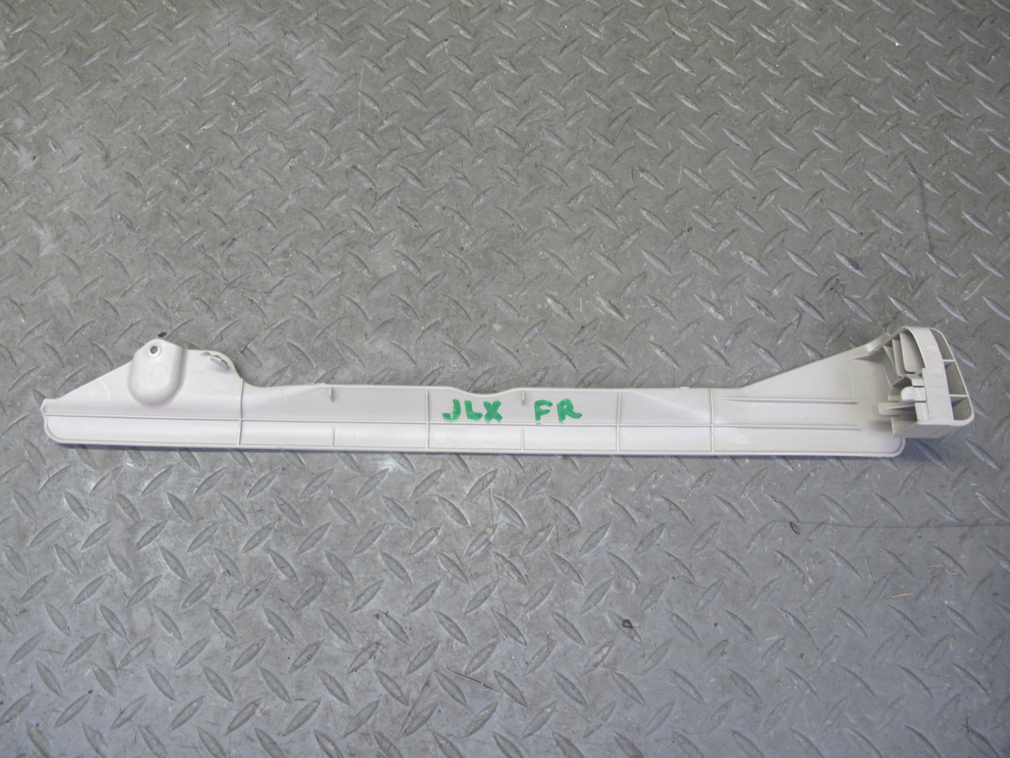 1998-2007 Lexus J100 LX470 Front Right Passenger Side Seat Trim Cover Panel Set