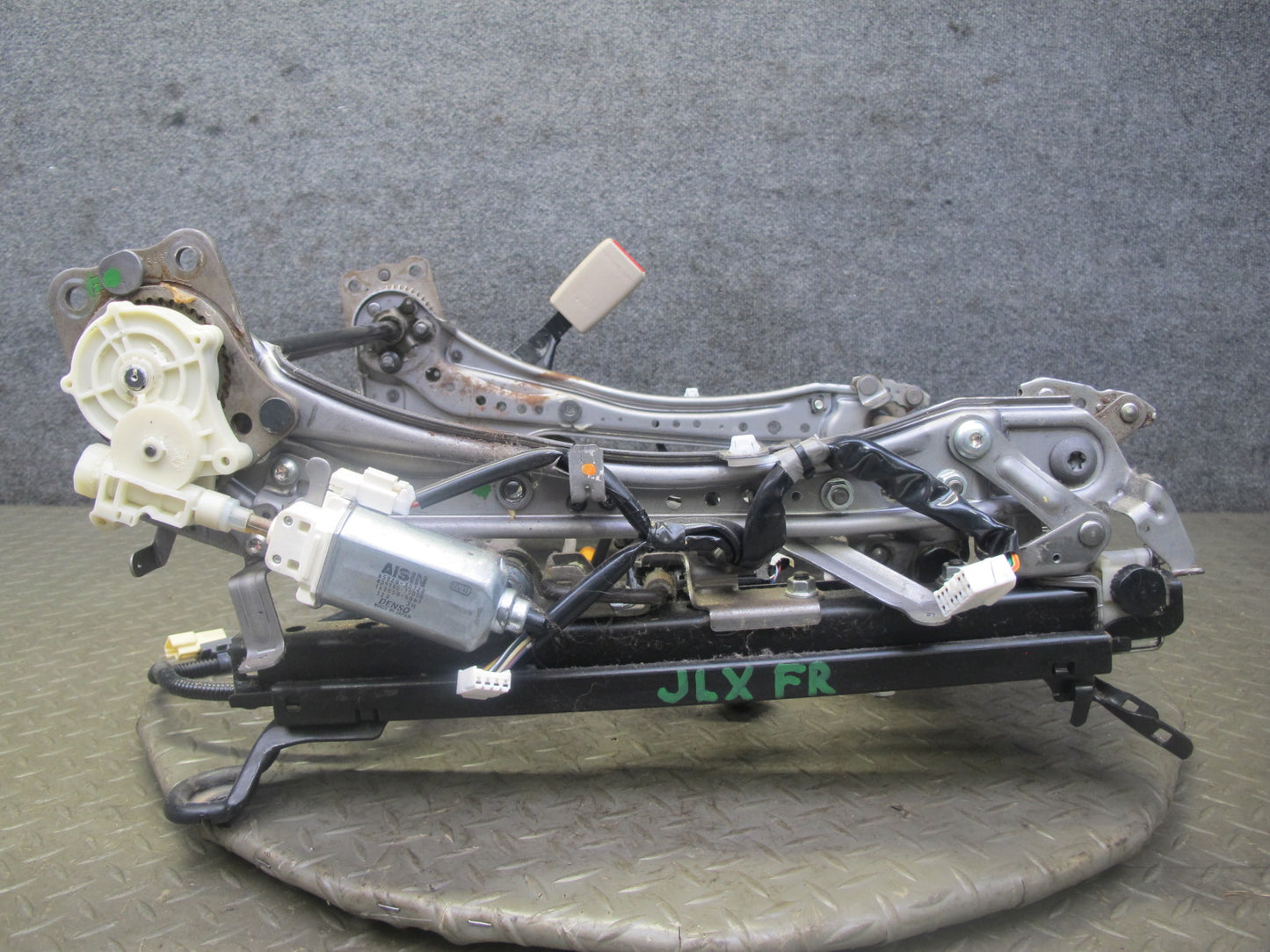 2003-2007 Lexus LX470 Front Right Passenger Side Lower Seat Track Frame W/ Motor