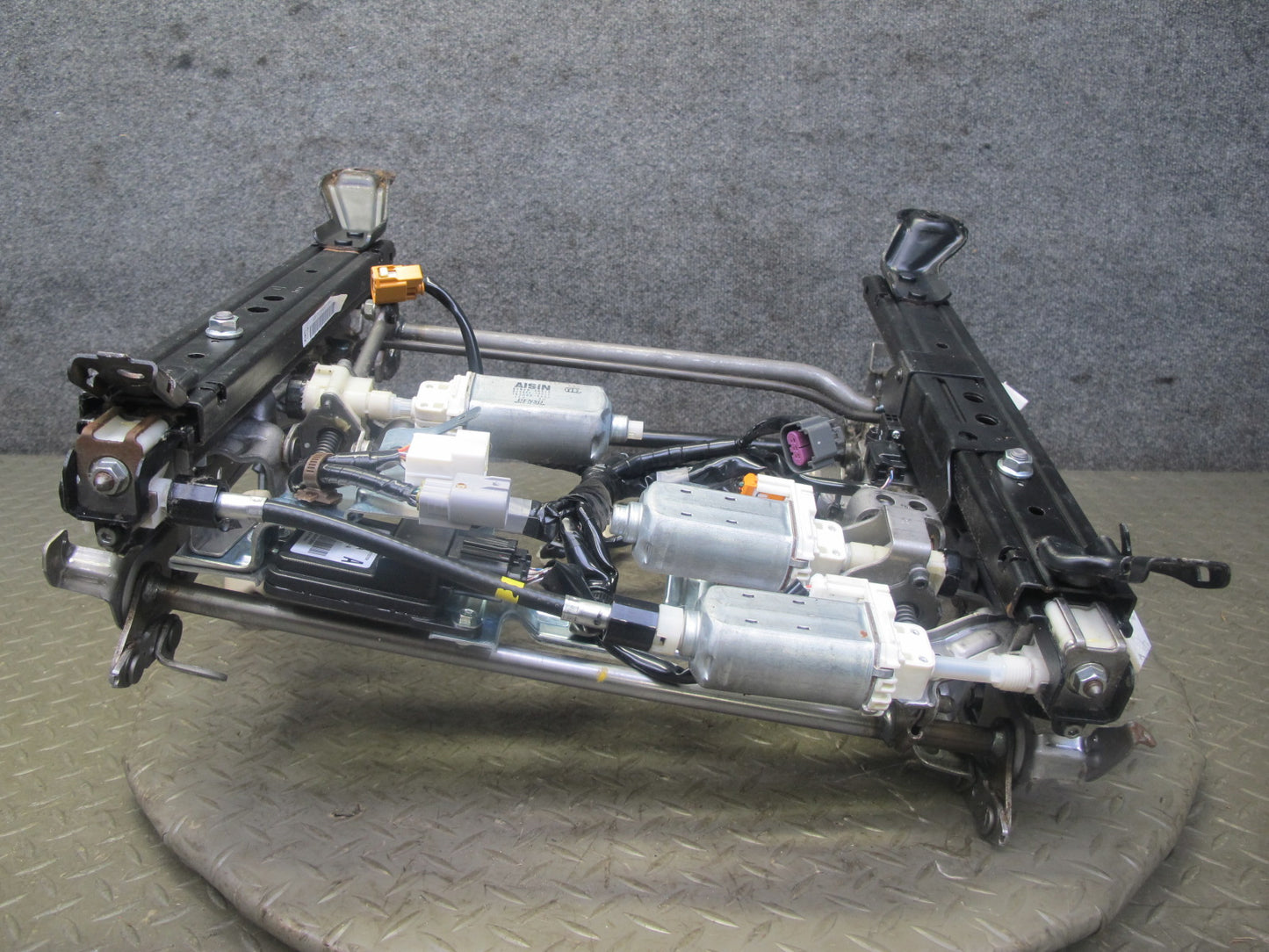 2003-2007 Lexus LX470 Front Right Passenger Side Lower Seat Track Frame W/ Motor