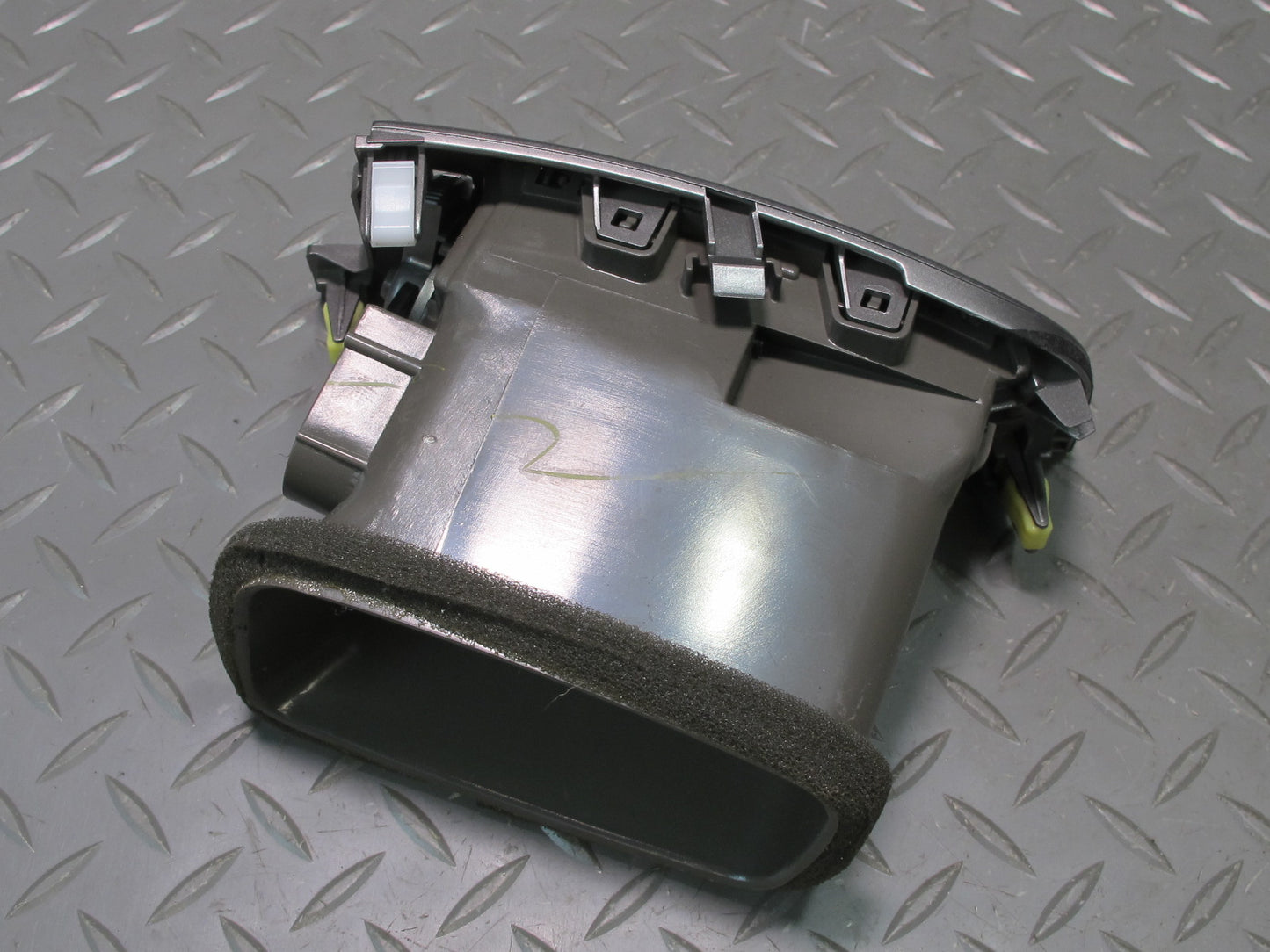 03-07 Lexus LX470 Dash Center Left & Right A/C Heater Air Vent Grille Set of 4