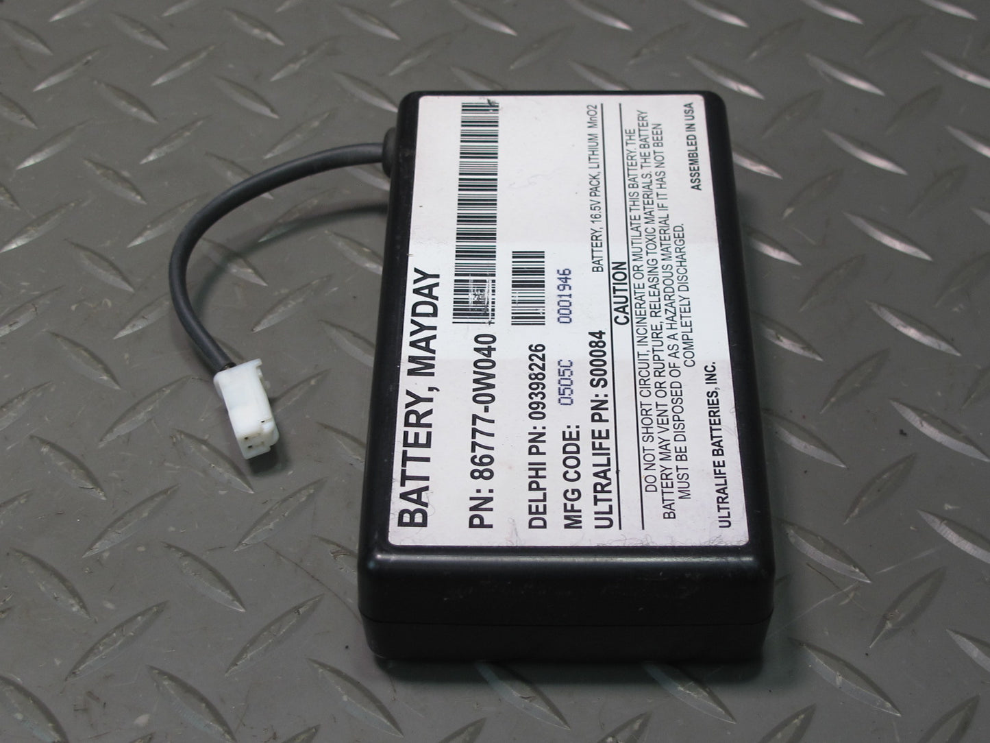 2005-2007 Lexus J100 LX470 Mayday Battery Control Module Unit 86777-0W040