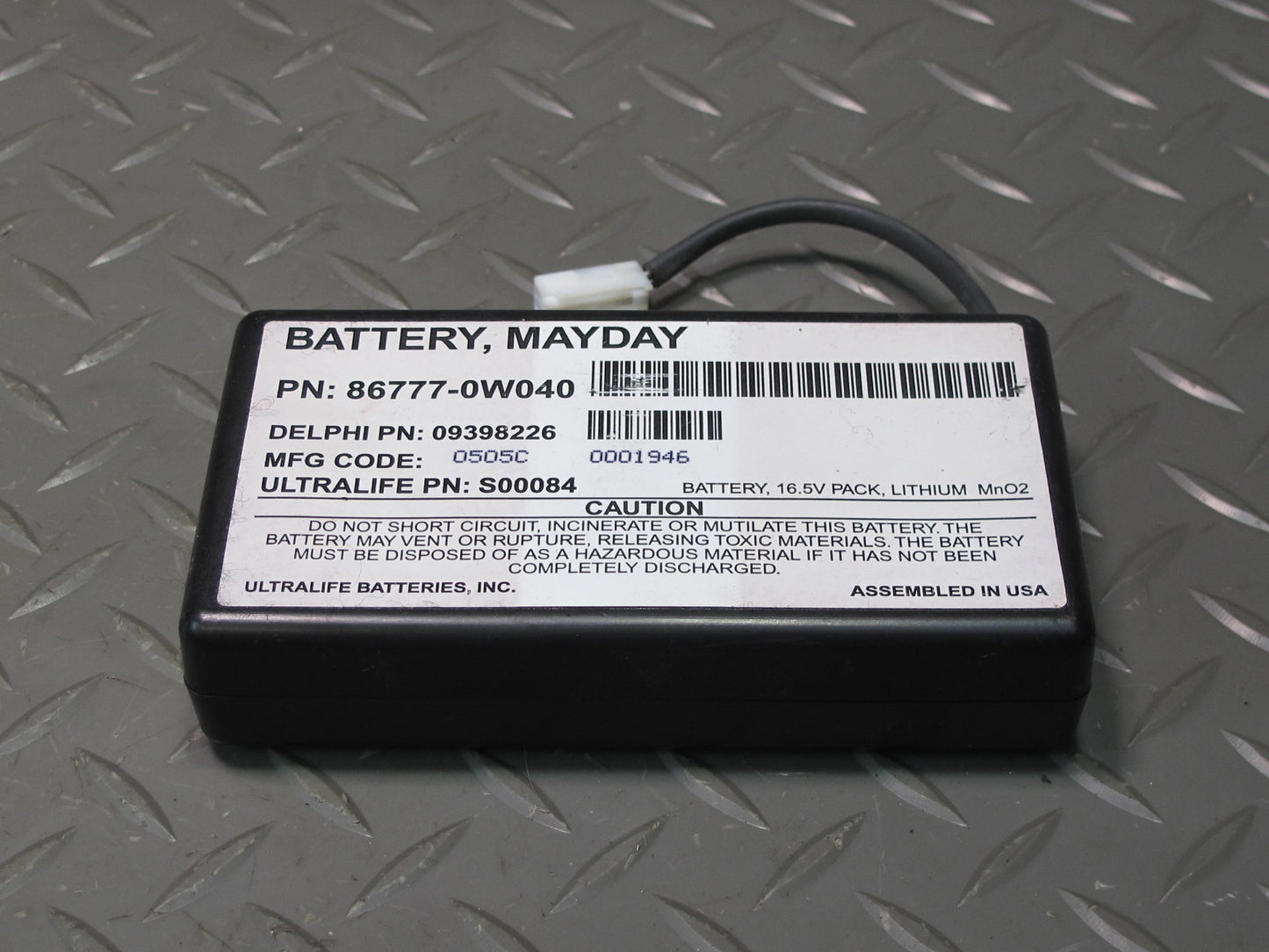 2005-2007 Lexus J100 LX470 Mayday Battery Control Module Unit 86777-0W040