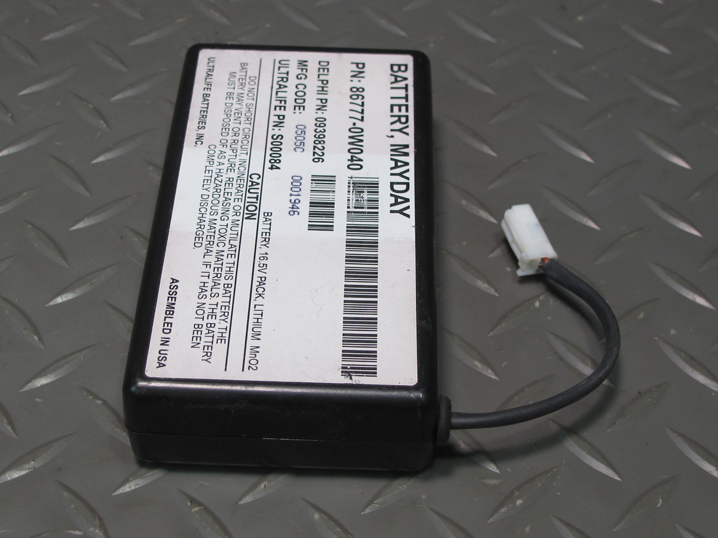 2005-2007 Lexus J100 LX470 Mayday Battery Control Module Unit 86777-0W040