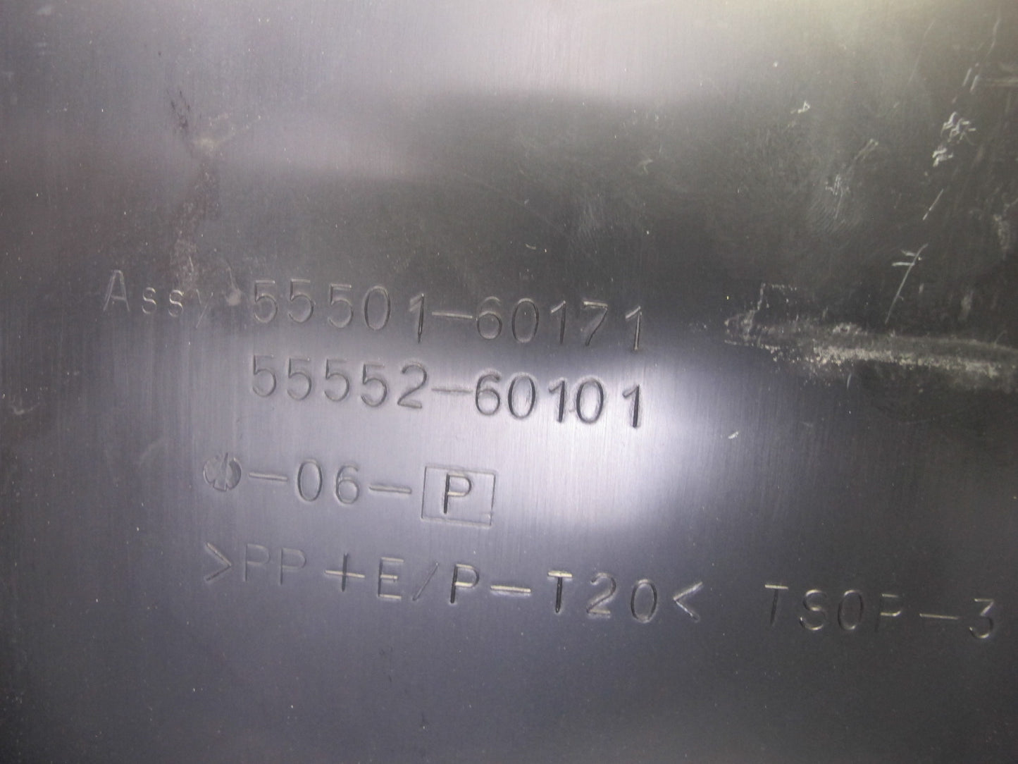 2003-2007 Lexus LX470 J100 Front Right Side Dash Glove Box Storage Compartment