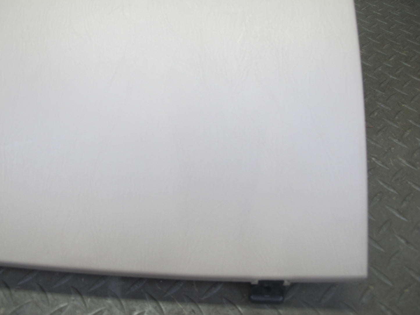 2003-2007 Lexus LX470 J100 Front Right Side Dash Glove Box Storage Compartment