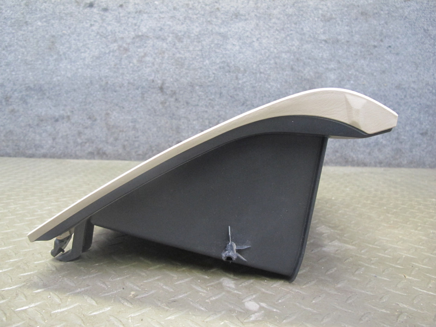 2003-2007 Lexus LX470 J100 Front Right Side Dash Glove Box Storage Compartment