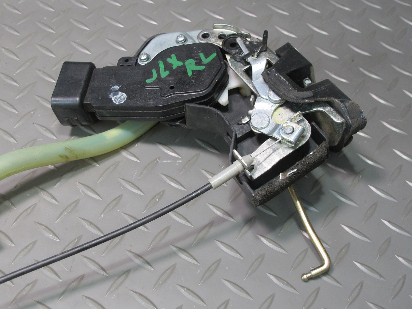 2003-2007 Lexus UZJ100L LX470 Rear Left Door Lock Latch Actuator W/ Handle