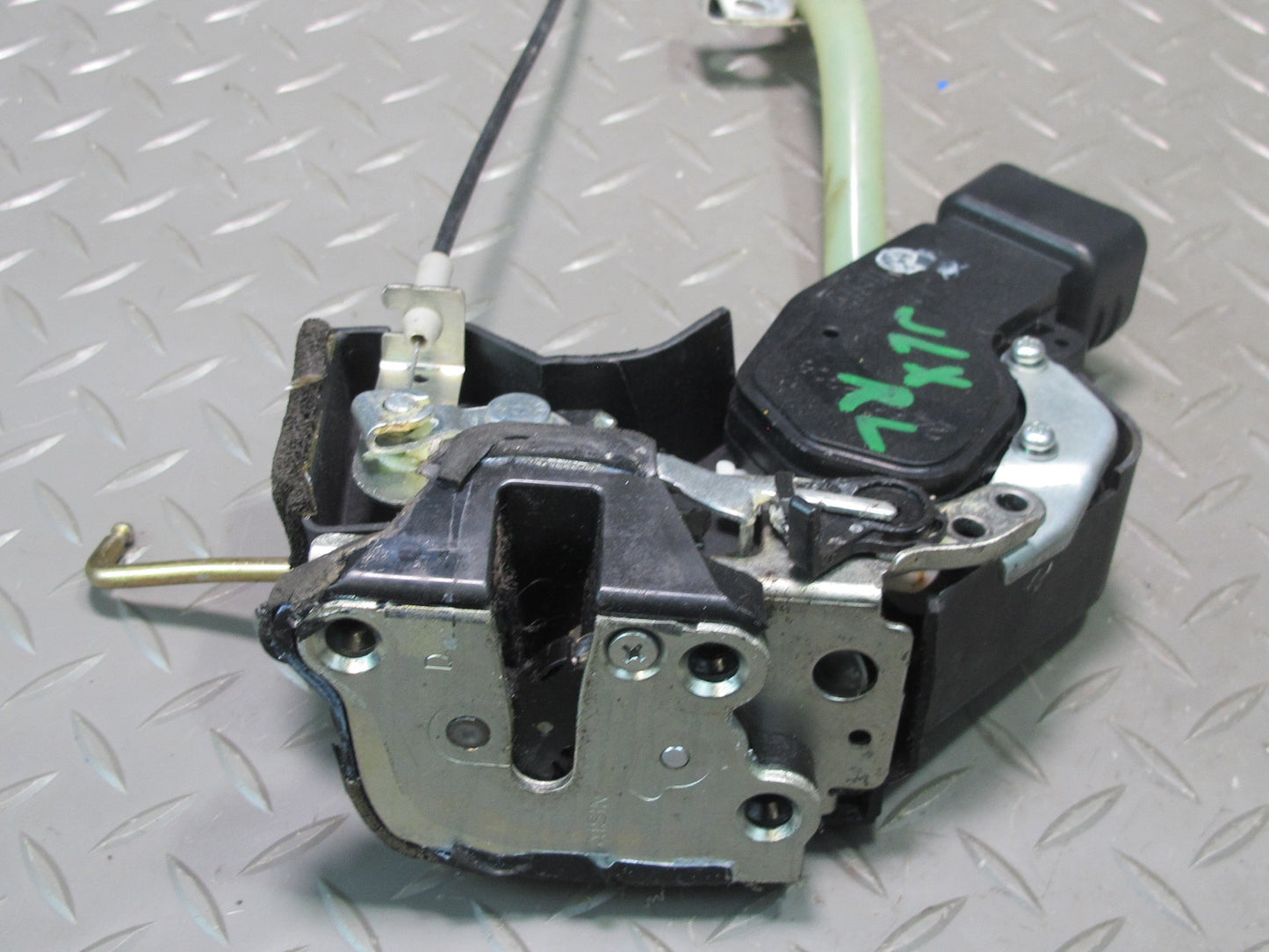 2003-2007 Lexus UZJ100L LX470 Rear Left Door Lock Latch Actuator W/ Handle