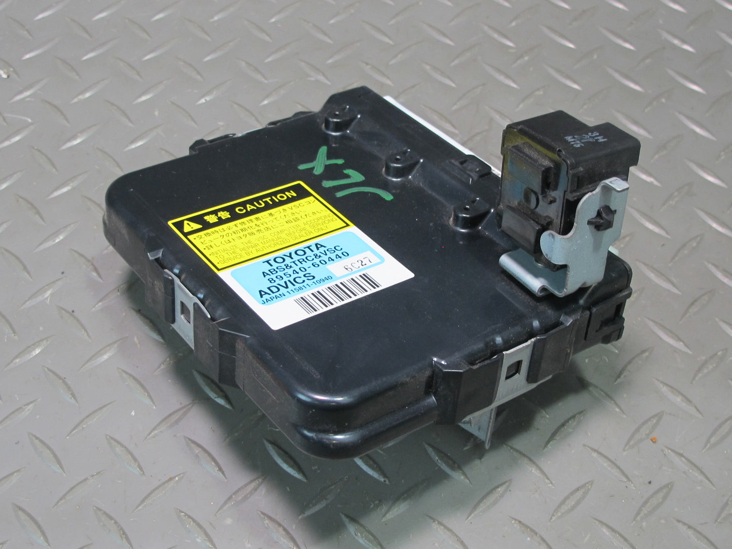 2005-2007 Lexus UZJ100L LX470 ABS VSC Traction Skid Stability Control Module