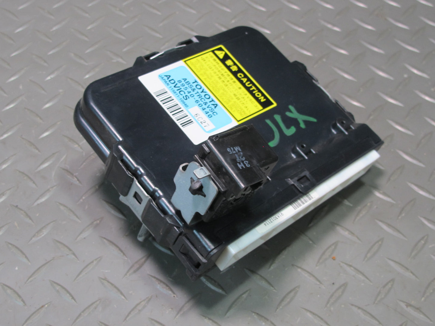 2005-2007 Lexus UZJ100L LX470 ABS VSC Traction Skid Stability Control Module