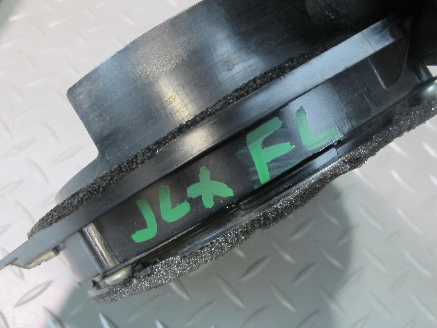 2003-2007 Lexus UZJ100L LX470 Front Door Mark Levinson Door Speaker Set of 2