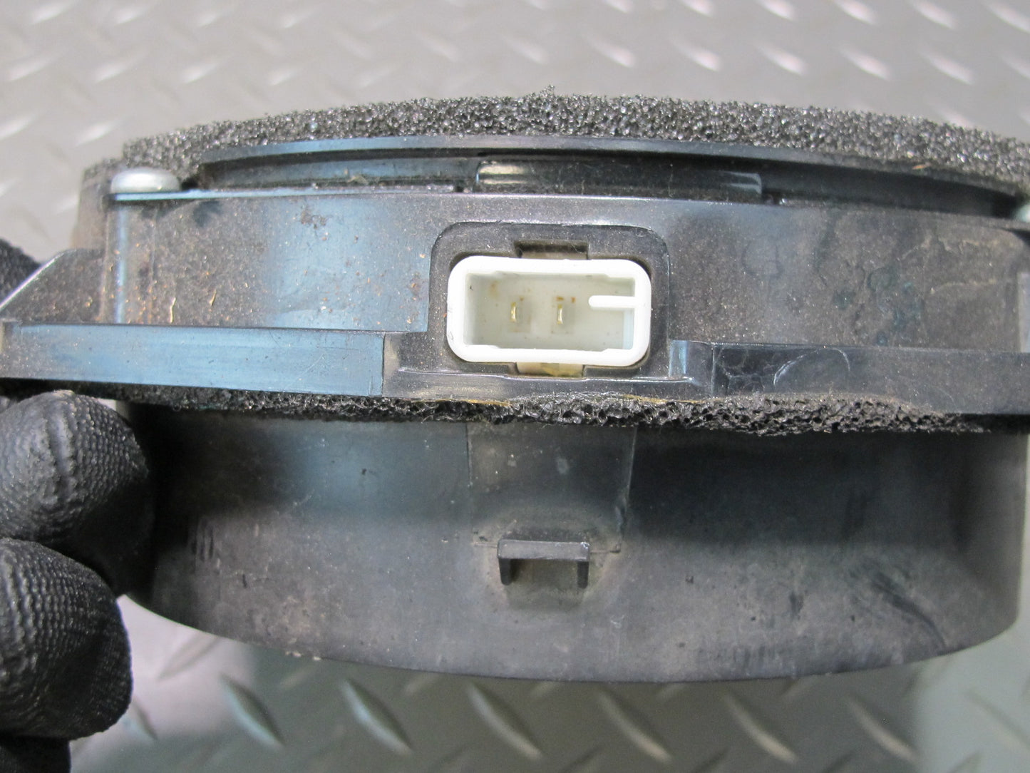 2003-2007 Lexus UZJ100L LX470 Front Door Mark Levinson Door Speaker Set of 2