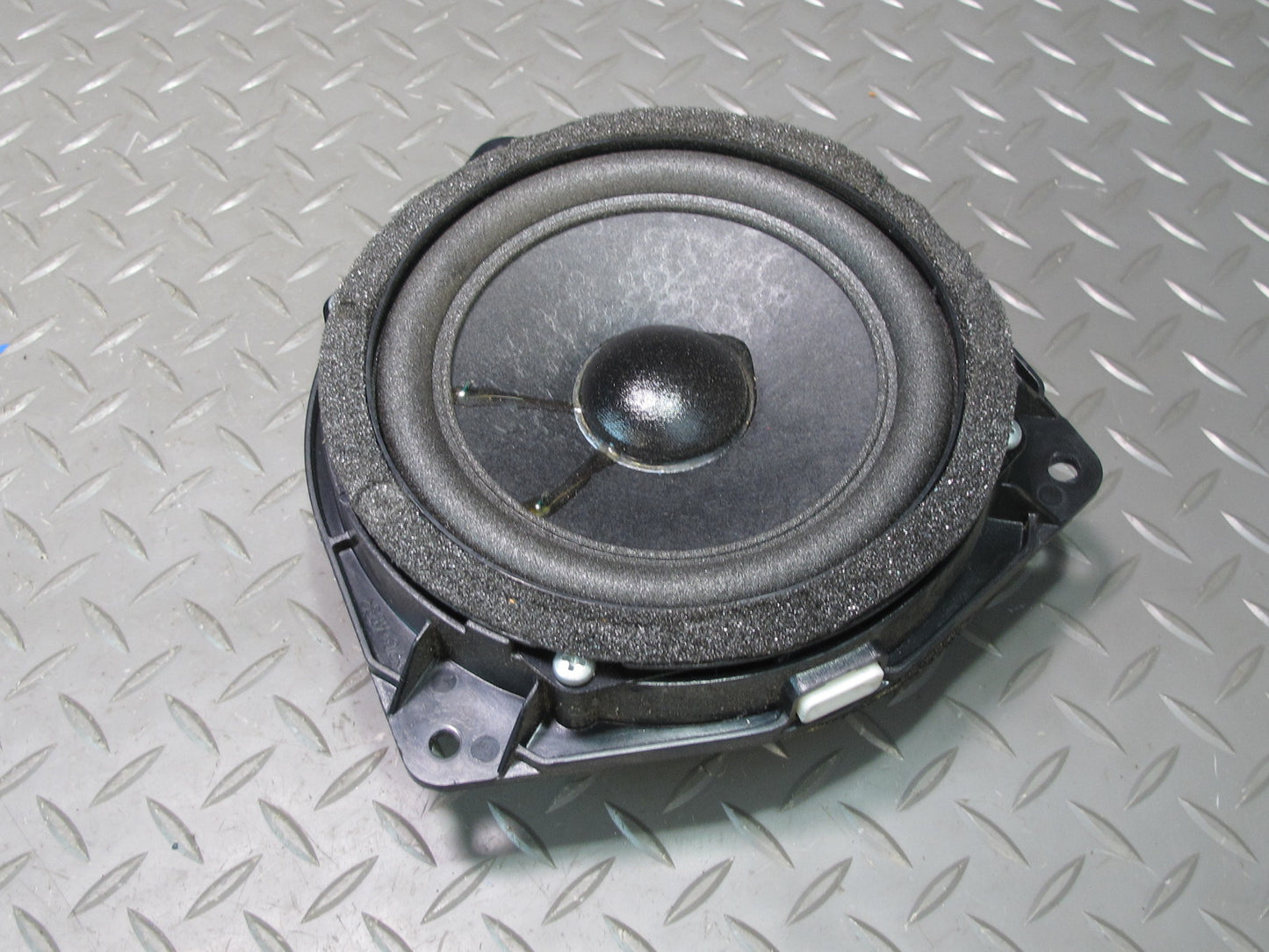 2003-2007 Lexus UZJ100L LX470 Front Door Mark Levinson Door Speaker Set of 2