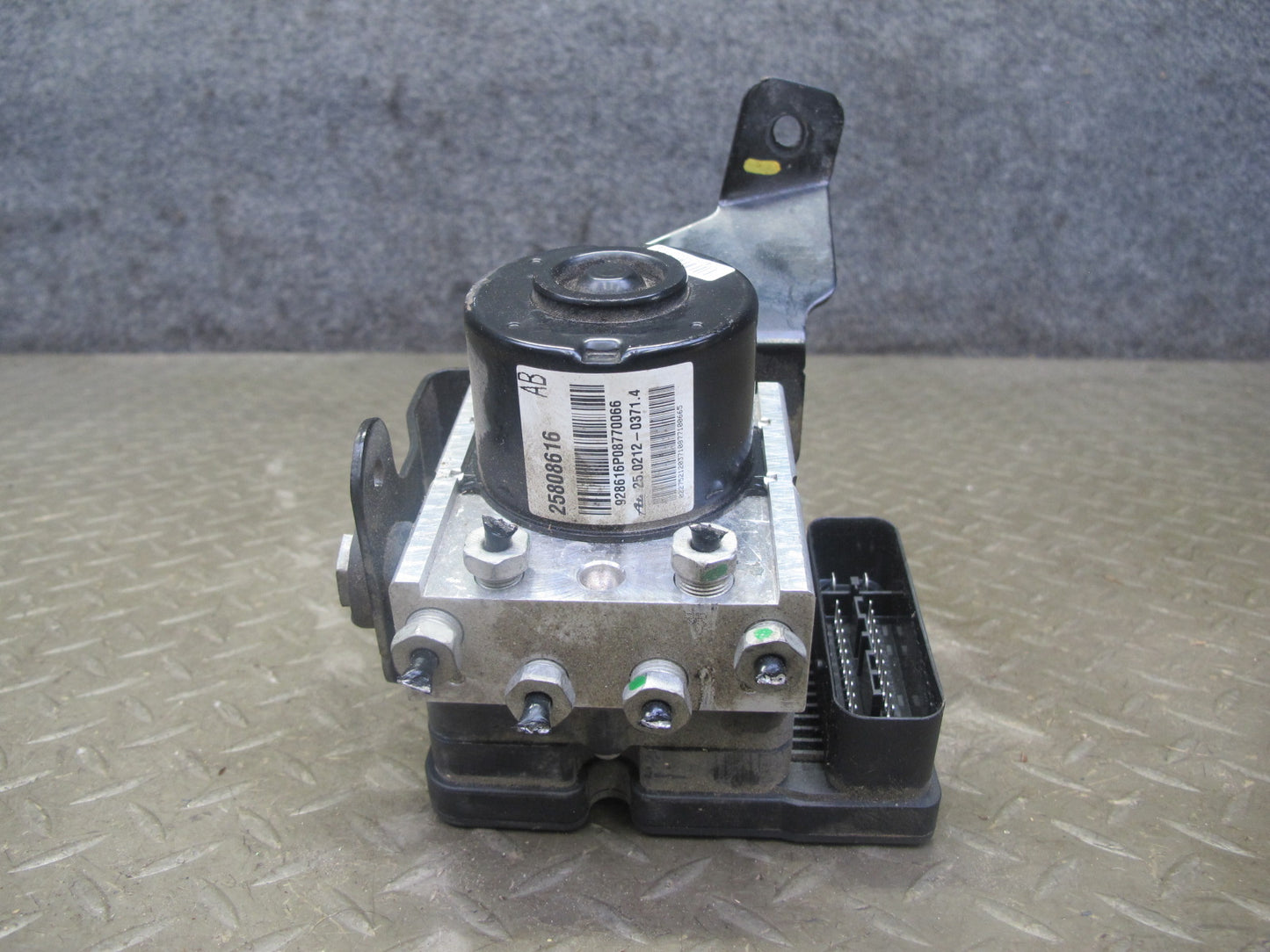 2007 Pontiac Solstice Saturn SKY 2.4L Anti Lock Brake ABS Pump Module 20K OEM