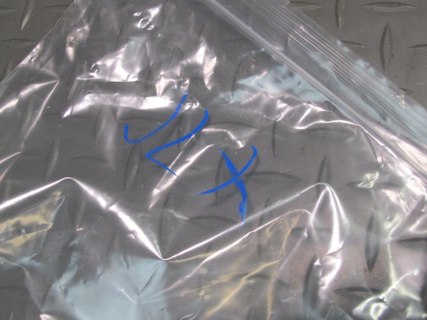 2003-2007 Lexus UZJ100L LX470 Rear Trunk Tailgate Emblem Badge Symbol Logo Set