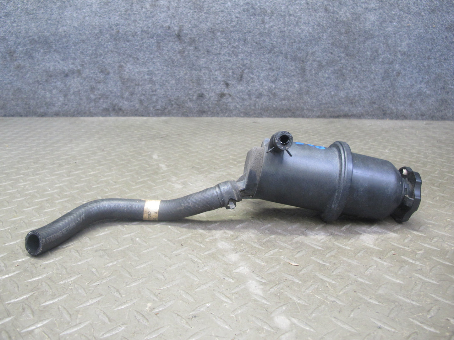 06-10 Pontiac Solstice Saturn SKY Steering Fluid Reservoir Bottle Tank OEM