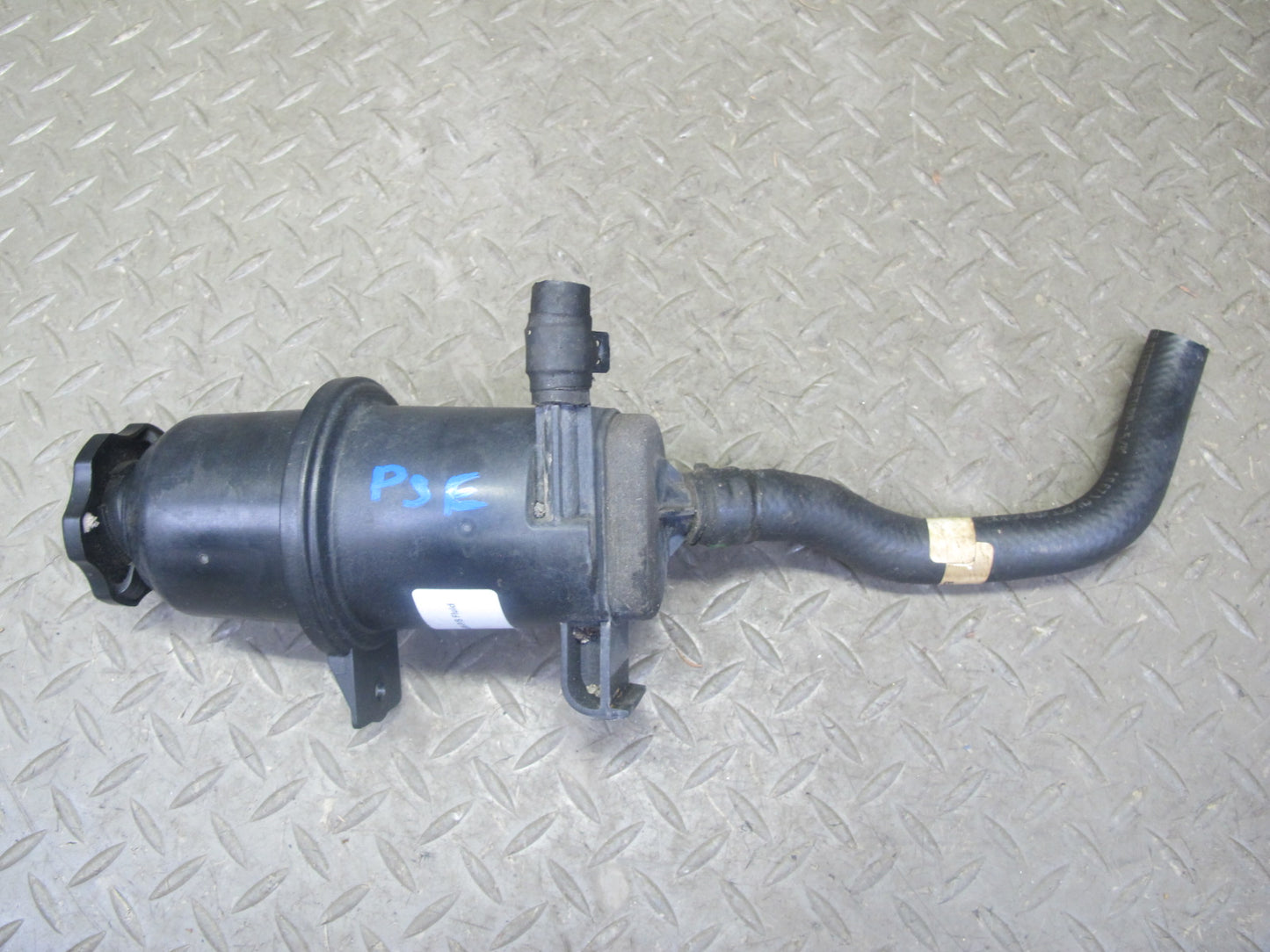 06-10 Pontiac Solstice Saturn SKY Steering Fluid Reservoir Bottle Tank OEM