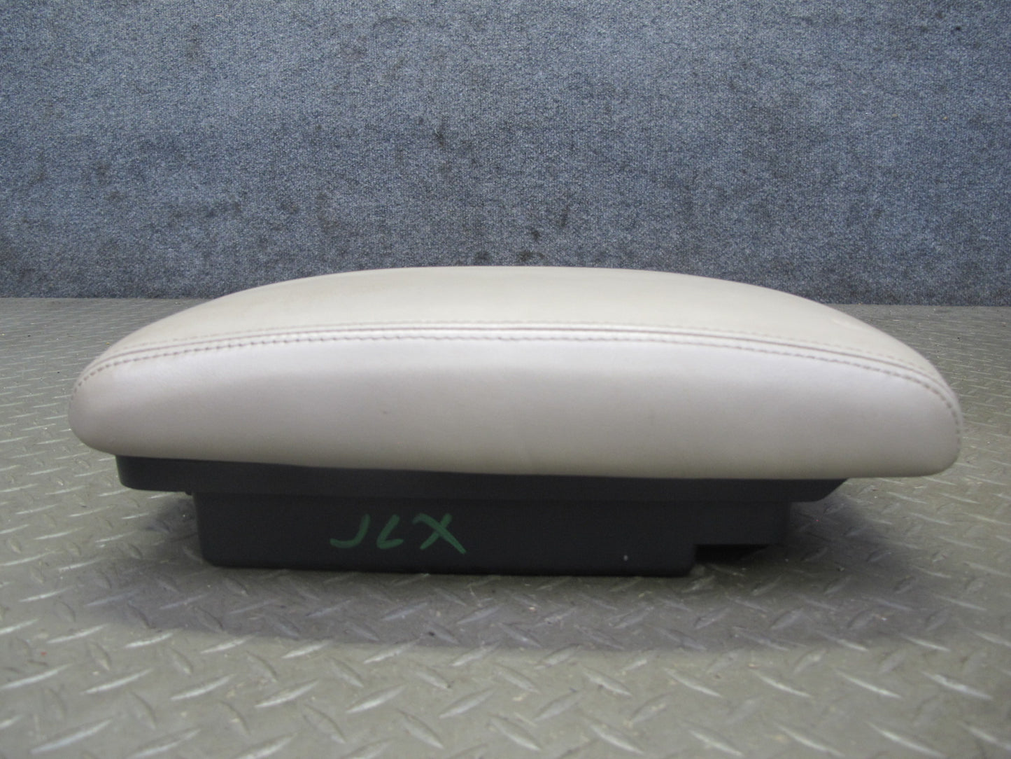 2003-2007 Lexus J100 LX470 Front Center Console Arm Rest Leather Ivory