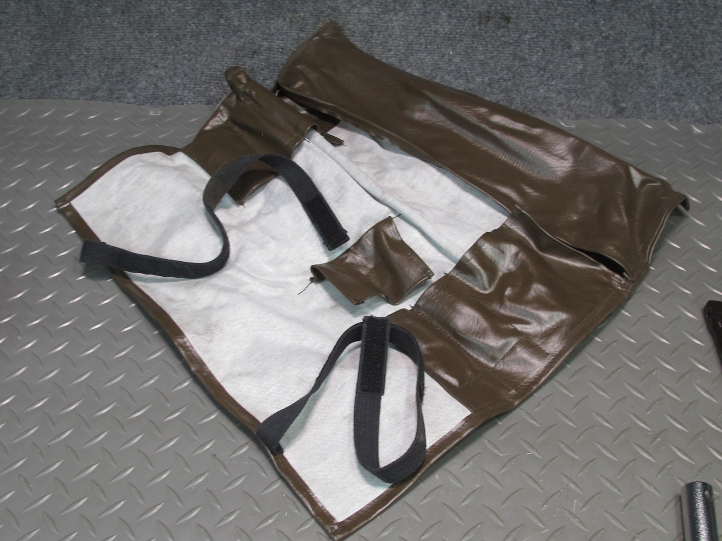 1998-2007 Lexus J100 LX470 Emergency Spare Wheel Tire Jack W/ Bracket & Tool KIT