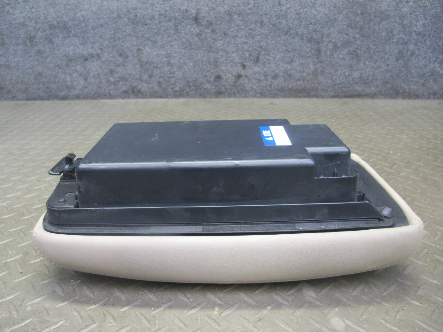 2003-2007 Lexus J100 LX470 Front Center Console Arm Rest Leather Ivory