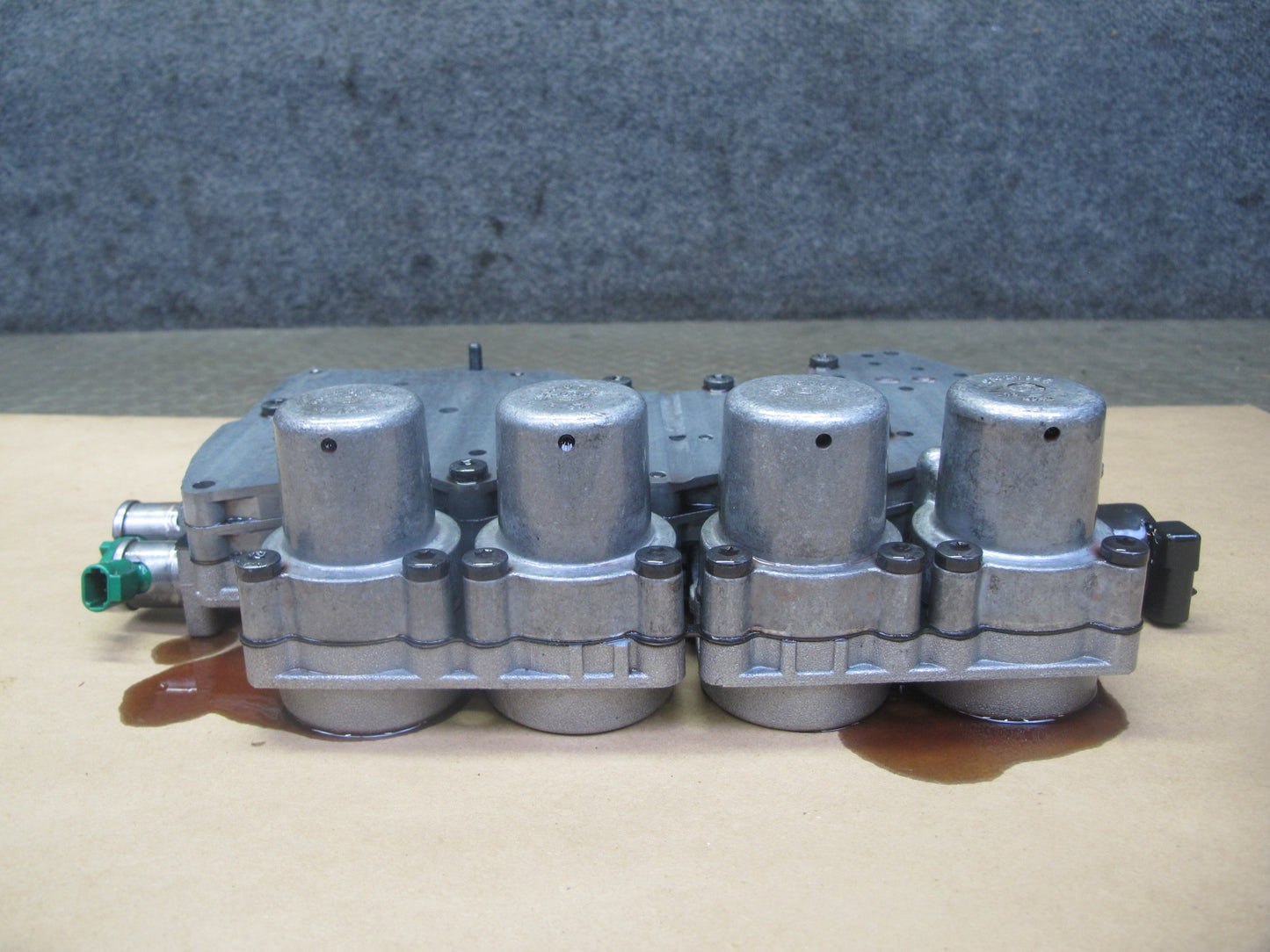 06-09 Pontiac Solstice 2.4L 5L40E AT Transmission Valve Body Mechatronic 20K OEM