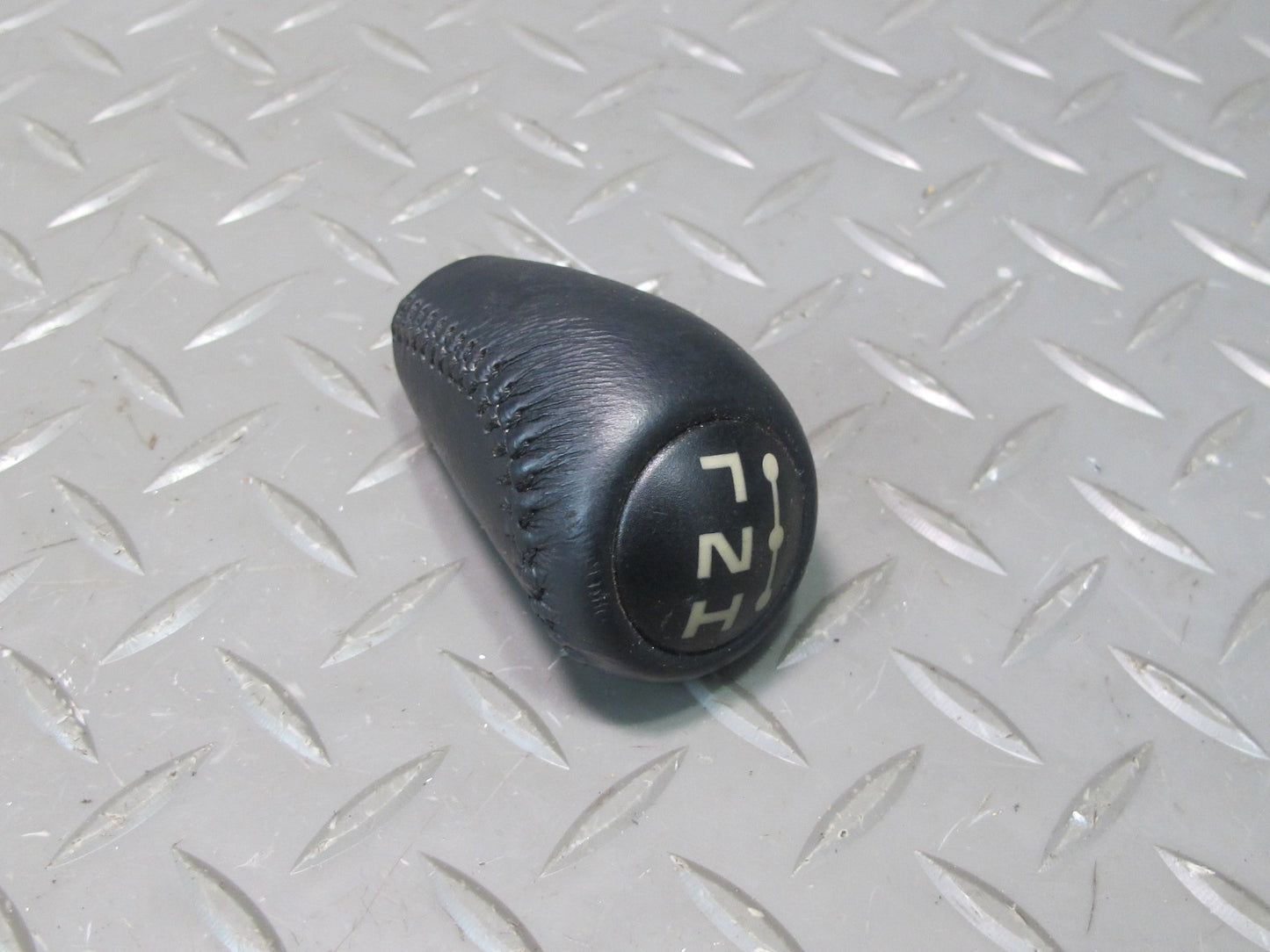 1998-2007 Lexus J100 LX470 Transfer Case Gear Shifter Knob W/ Rubber Boot