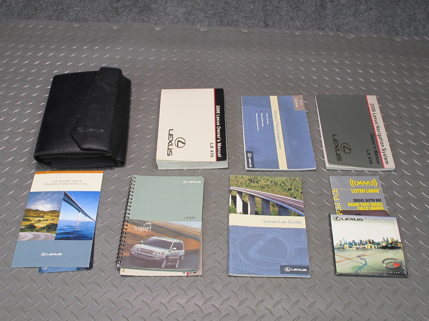2006 Lexus J100 LX470 Owners Operator Book Manual Guide Set W/ Case Set