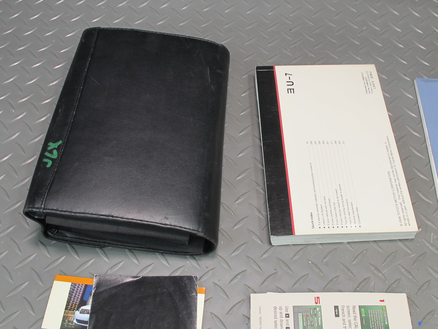 2006 Lexus J100 LX470 Owners Operator Book Manual Guide Set W/ Case Set