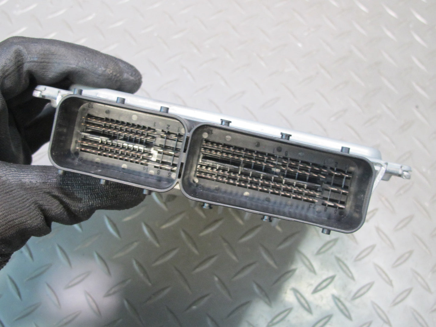 2008 BMW E82 E88 135i ECM ECU CAS Speedo Ignition Door Glove Trunk Lock KEY Set