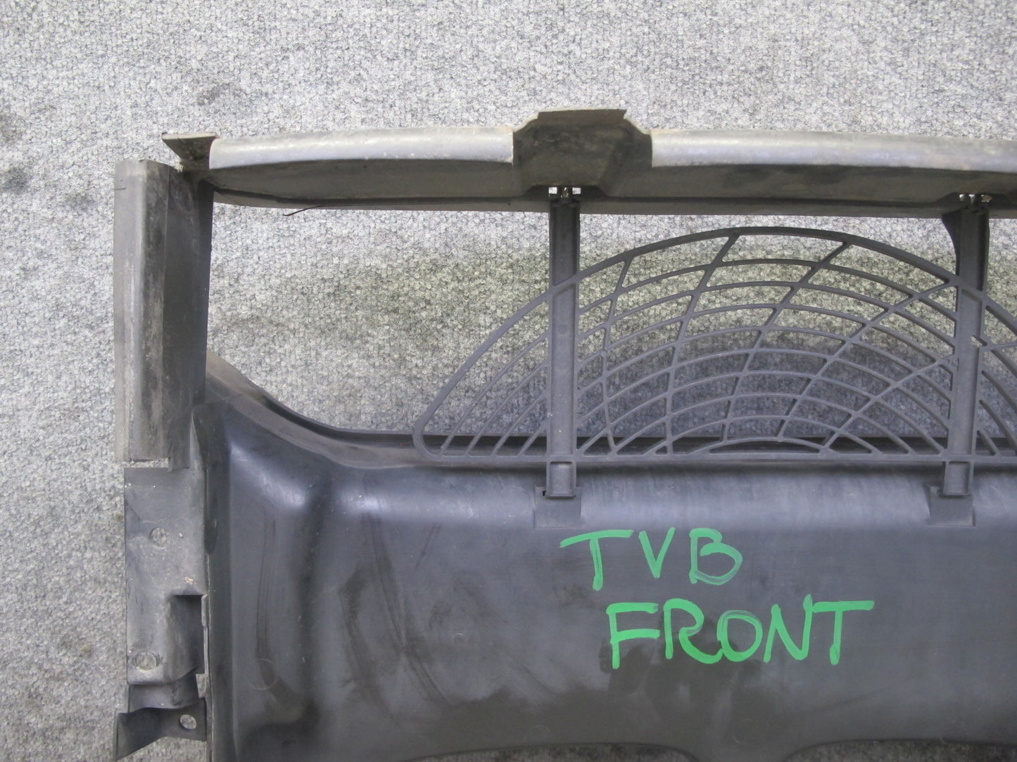 01-03 BMW E46 330ci Coupe Convert Front Radiator Air Duct Panel 8268371 OEM