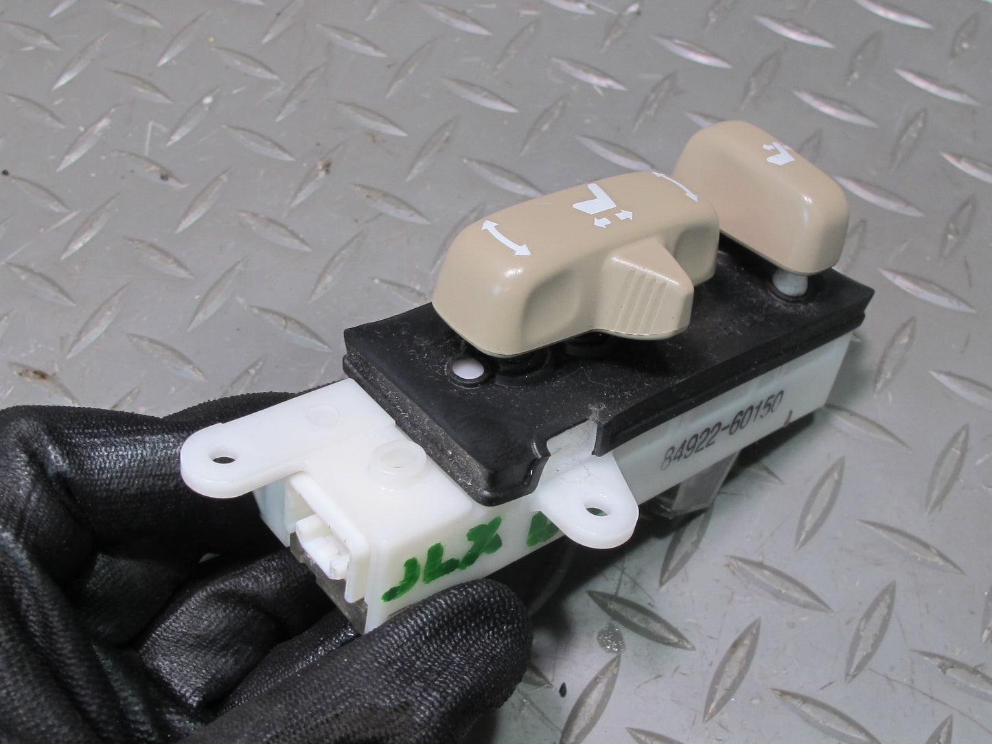 2003-2007 Lexus UZJ100L LX470 Front Left Seat Adjust Lumbar Control Switch Set