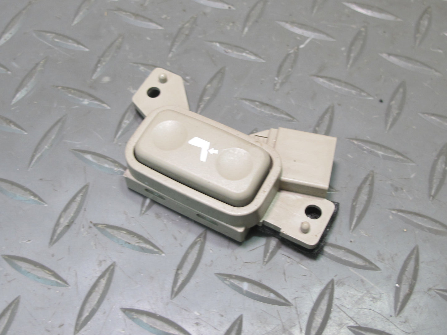 2003-2007 Lexus UZJ100L LX470 Front Right Seat Adjust Lumbar Control Switch Set