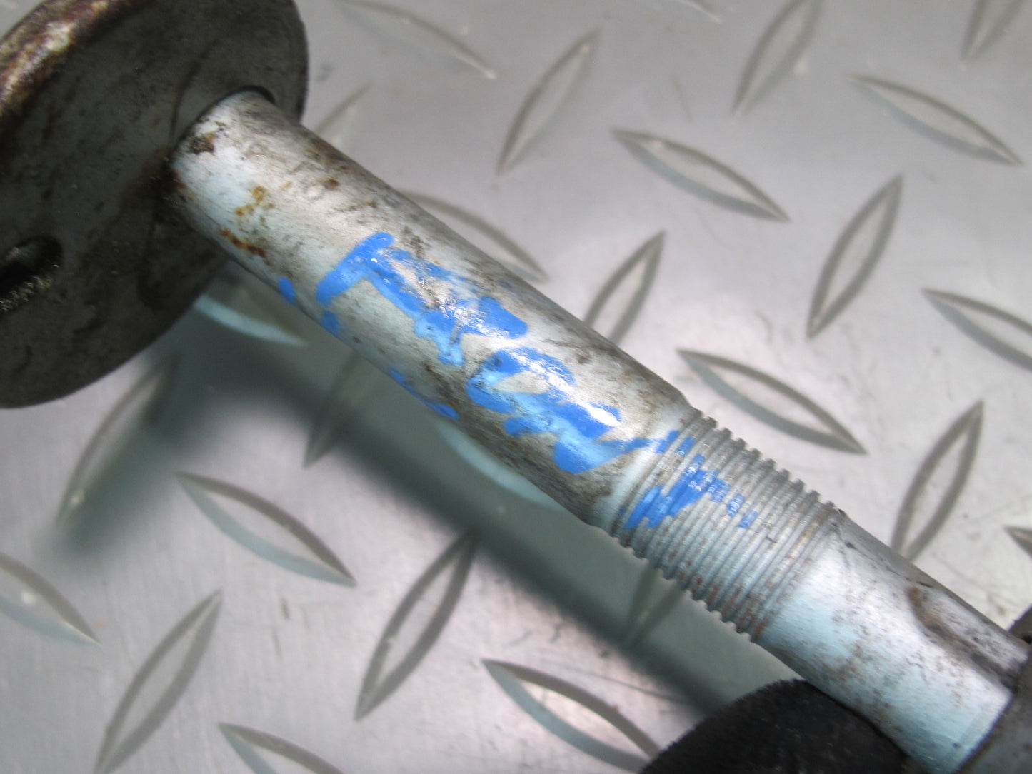 1998-2007 Lexus UZJ100L LX470 Suspension Eccentric Adjust Camber Bolt Set of 4