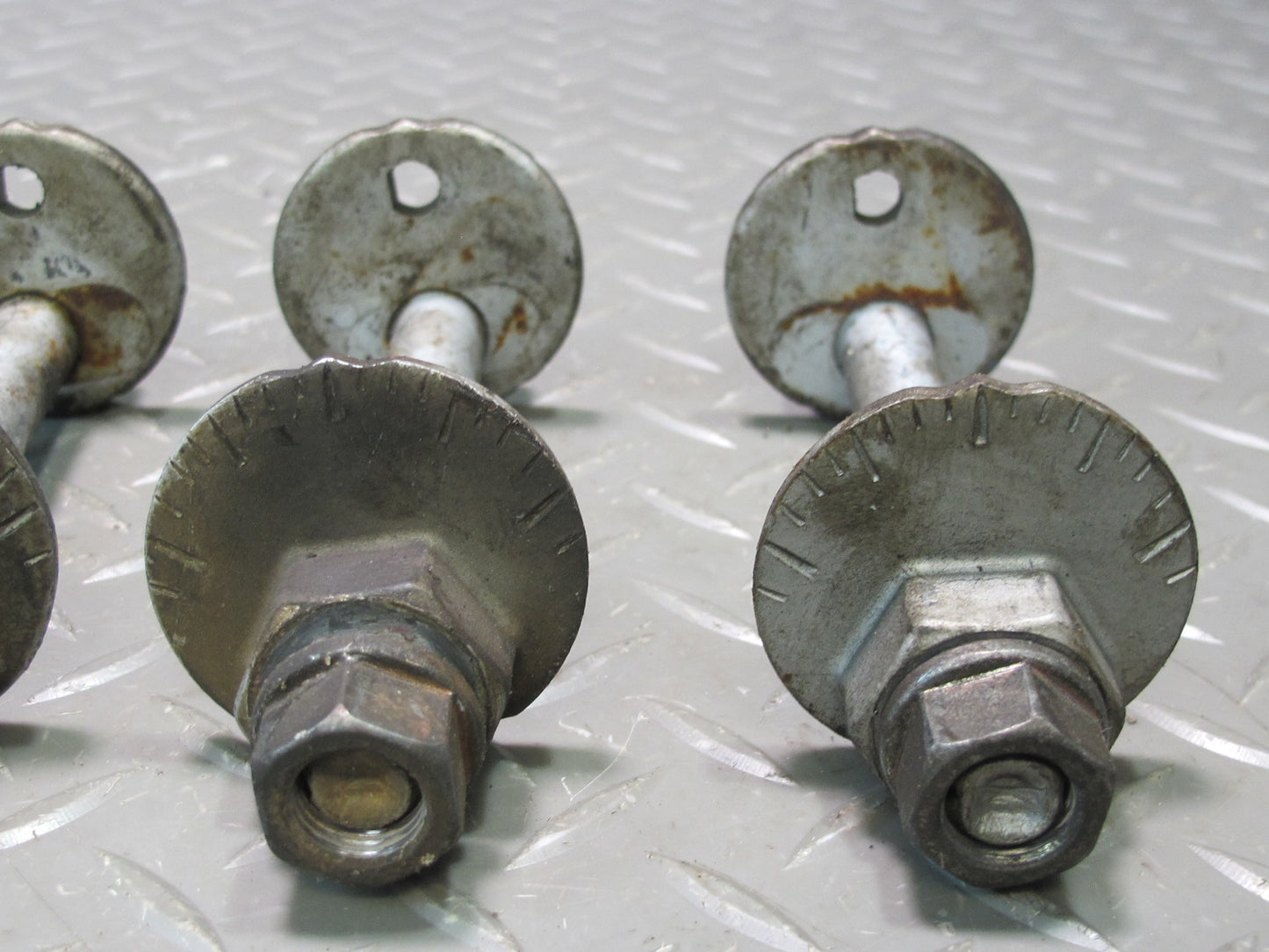 1998-2007 Lexus UZJ100L LX470 Suspension Eccentric Adjust Camber Bolt Set of 4