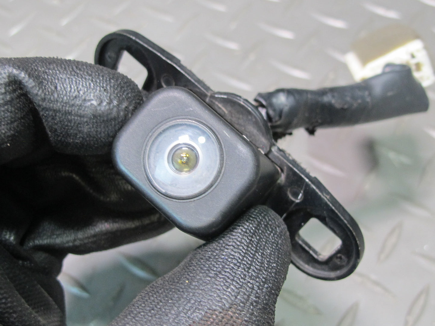 2004-2007 Lexus UZJ100L LX470 Rear View Backup Reverse Camera 86790-60020